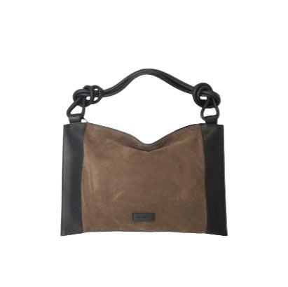 This shoulder bag, made from premium Italian genuine leather, blends sophistication with functionality. Its spacious main compartment secures with a zip closure, while interior zipped and open pockets keep smaller items neatly organized. The removable crossbody strap enhances versatility, allowing effortless transition between styles. Crafted in Italy, this taupe leather bag guarantees refined workmanship and timeless elegance.